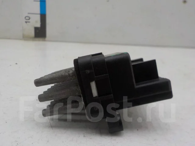 �������� ����� Ford Focus II 2008-2011 1847910 ����