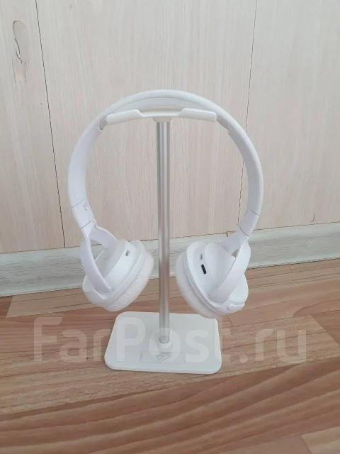 JBL Tune 560BT ����
