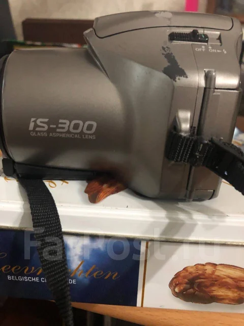 Olympus IS-300. 20 � ����� �� ����