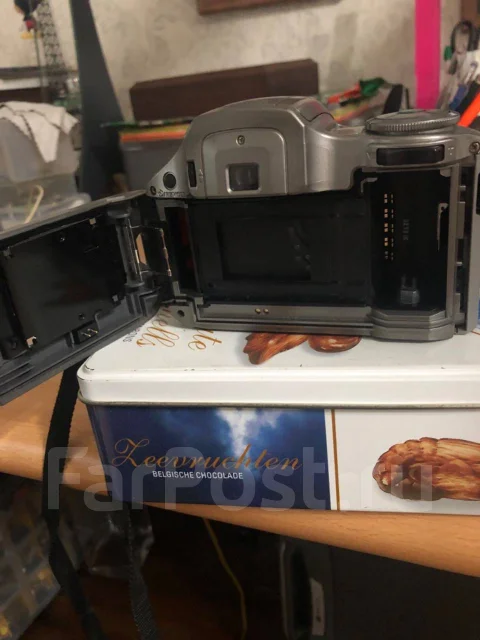 Olympus IS-300. 20 � ����� �� ����