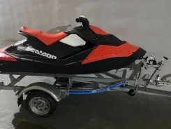 BRP Sea-Doo Spark. 2018 ��� ����