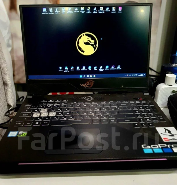 Asus ROG Strix Scar. 15.6", ��� 16 ��, WiFi: 1, Bluetooth: 1 ����
