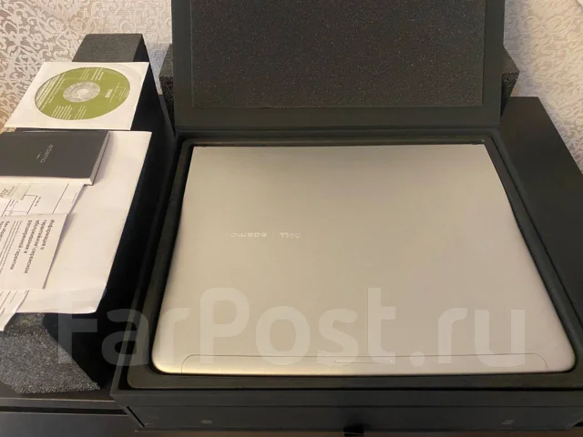 Dell XPS. 13.4", 1,4����, ��� 4 ��, ���� 128���, WiFi: 1, Bluetooth: 1 ����