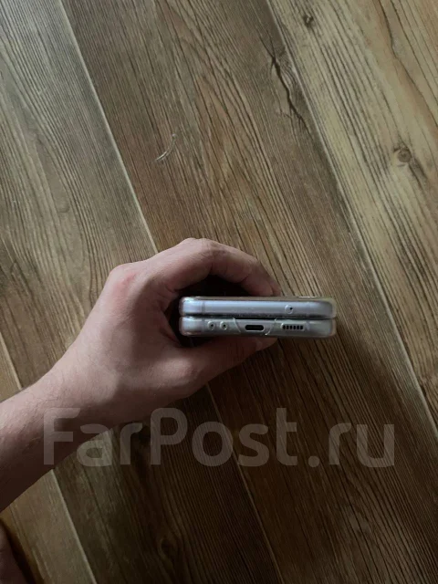 Samsung Galaxy Z Flip3 5G. �/�, 128 ��, ����������, 3G, 4G LTE, 5G, NFC ����