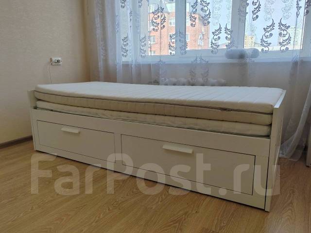Кушетка раскладная ИКЕА Brimnes, б/у, в наличии. Цена: 15 000₽ во ...