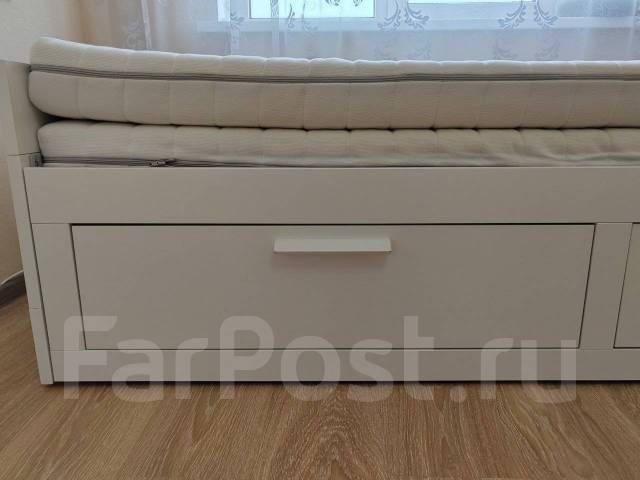 Кушетка раскладная ИКЕА Brimnes, б/у, в наличии. Цена: 15 000₽ во ...