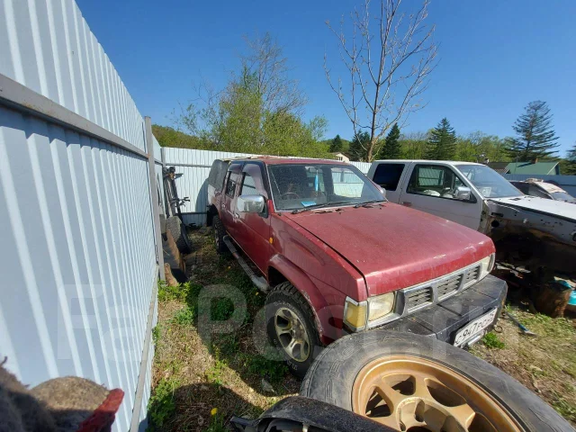 Nissan Datsun. BMD21, TD27T ����