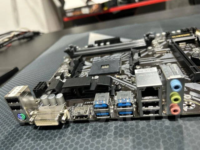 AMD B450 ����