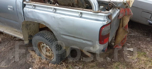 Toyota Hilux Pick Up. LN106 ����