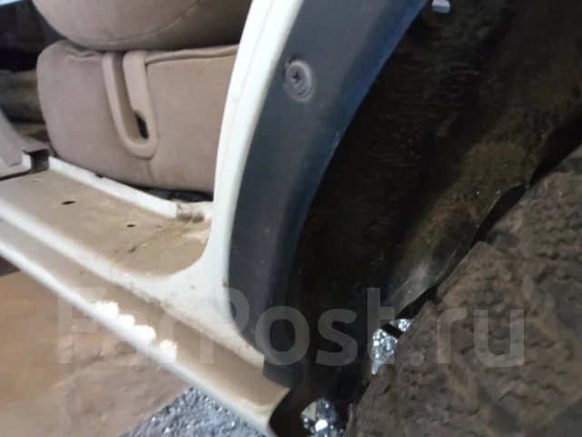 Isuzu Wizard. UES73FW, 4JX1 ����