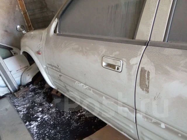 Isuzu Wizard. UES73FW, 4JX1 ����