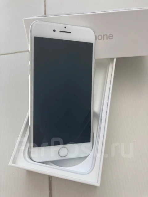 Apple iPhone 7. �/�, 128 ��, �����������, 4G LTE, NFC ����