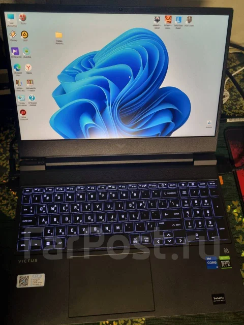 HP Victus 15. 15.6", 4����, ��� 16 ��, ���� 1 000���, WiFi: 1, Bluetooth: 1, ����������� �� 12��. ����