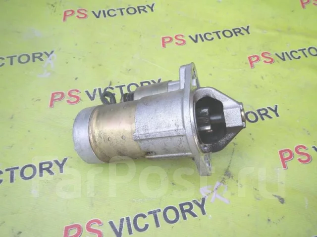 ������� Nissan AD 233000M302 ����
