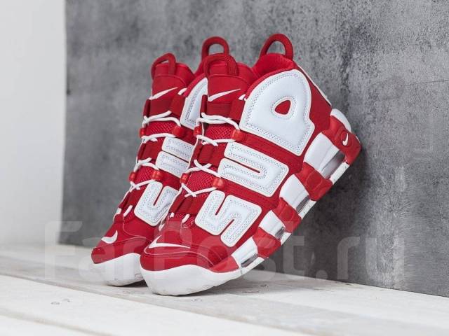 Nike air cheap uptempo x supreme