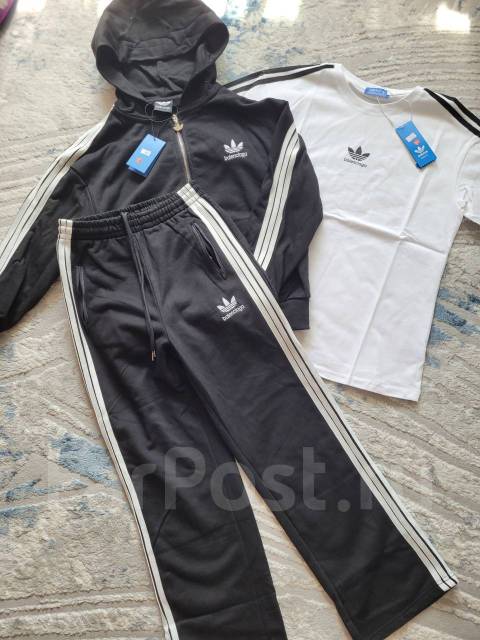 Костюм спортивный женский Balenciaga x Adidas luxe, 42, 44, демисезон, новый, в наличии. Цена: 3 500₽ во Владивостоке