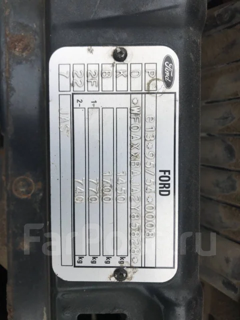Ford Fiesta ����
