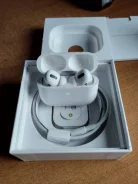 Apple AirPods Pro ����