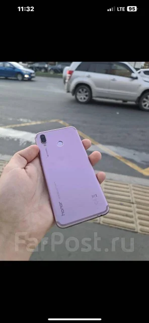Honor Play. �/�, 64 ��, �������, 3G, 4G LTE, Dual-SIM, NFC ����