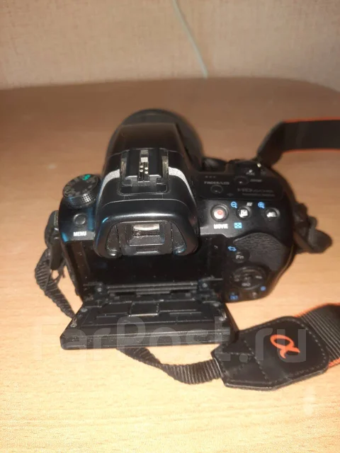 Sony Alpha SLT-A37 ����