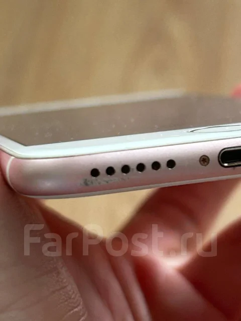 Apple iPhone 7. �/�, 32 ��, �������, 4G LTE ����