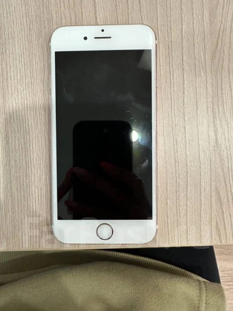 Apple iPhone 6s. �/�, 32 ��, ������� ����