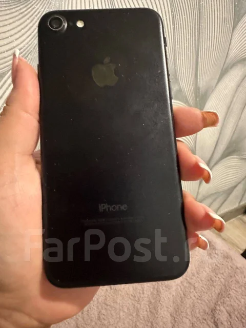 Apple iPhone 7. �/�, 64 ��, ������ ����