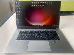 Huawei MateBook D 15. 15.6", 2,1����, ��� 8 ��, ���� 256���, WiFi: 1, Bluetooth: 1, ����������� �� 7��. ����