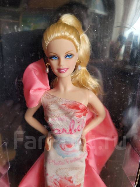 Avon rose splendor barbie doll hotsell