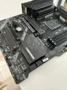 AMD B550 ����