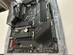 AMD B550 ����