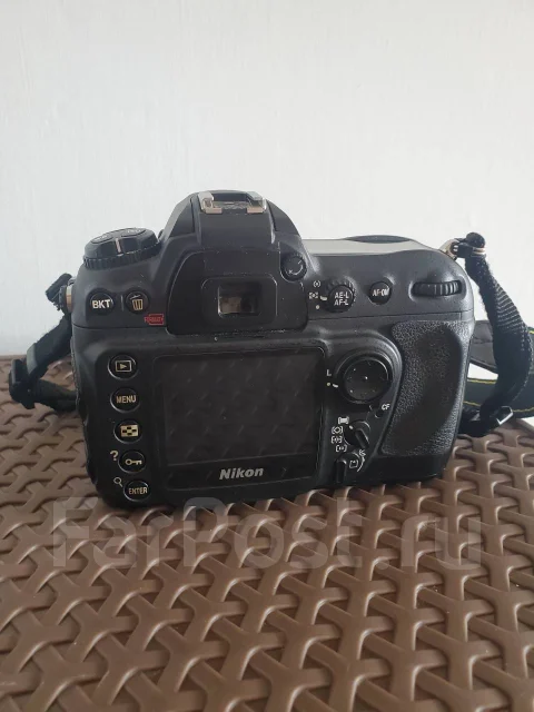 Nikon D200 ����
