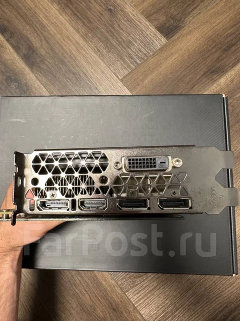 GeForce GTX 1080 ����