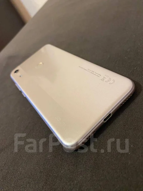 Honor 8A. �/�, 32 ��, �������, 4G LTE ����