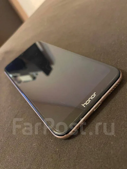 Honor 8A. �/�, 32 ��, �������, 4G LTE ����