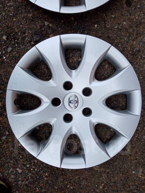 Комплект колпаков Toyota Prius Alpha R16, 16", 1 шт, 4 шт, б/у, в ...