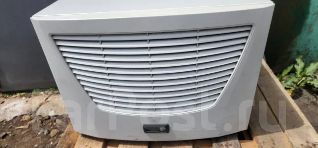 Охлаждающей шкаф Rittal SK3385500, б/у, в наличии. Цена: 15 000? во ...