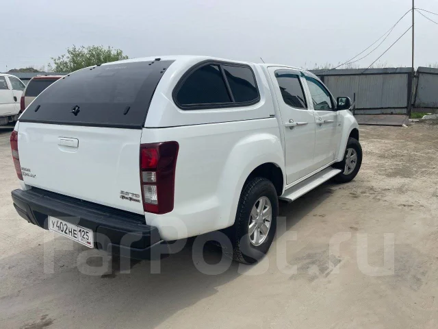 Isuzu D-MAX. �������, 4wd, 2.5 (163��.�.), ������, 126 000����. �� ����