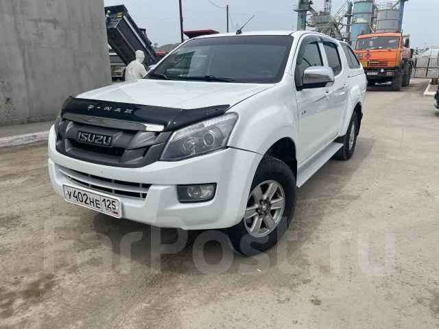 Isuzu D-MAX. �������, 4wd, 2.5 (163��.�.), ������, 126 000����. �� ����