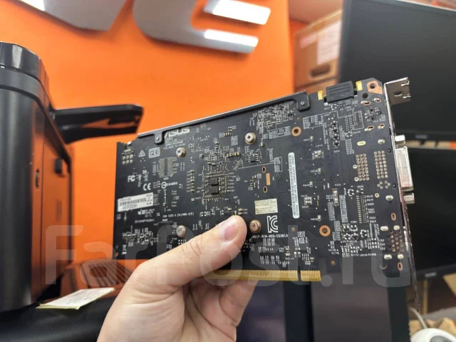 GeForce GTX 950 ����
