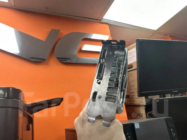 GeForce GTX 950 ����