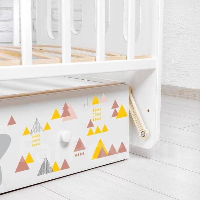 Детская кроватка «Мишка» на маятнике, с ящиком, цвет белый, новый, под ...