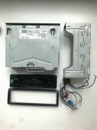 Kenwood KDC-110UR ����
