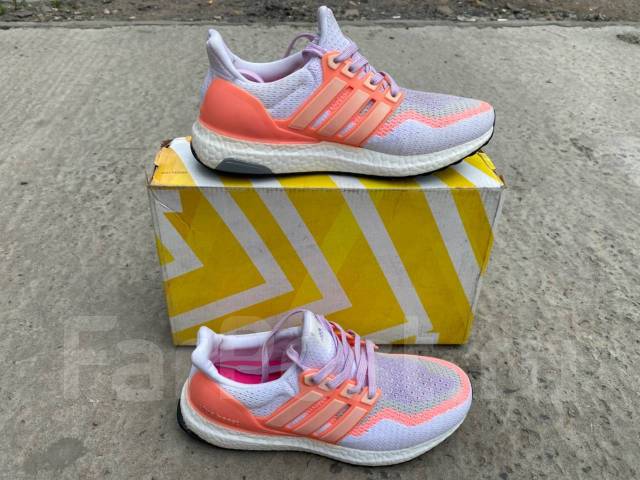 Adidas hot sale boost 39