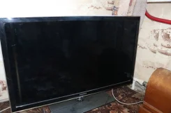 Samsung UE40D5000. LED ����