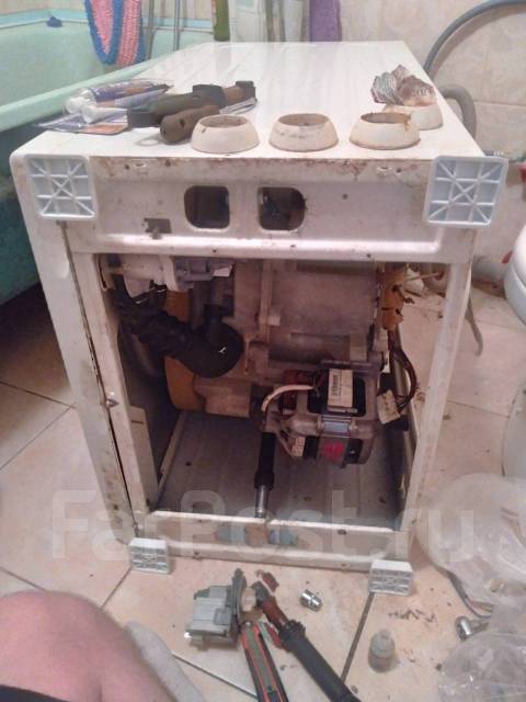 Мастер по ремонту стиральных машин и посудомоечных машин во Владивостоке