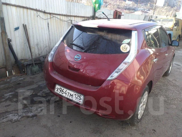 Nissan Leaf. ��������, �������������, 100 000����. �� ����