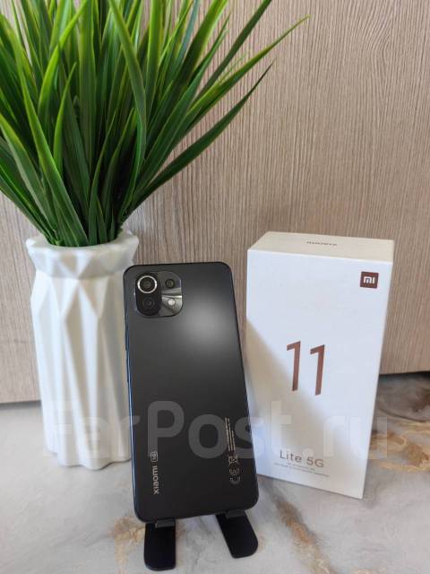 Xiaomi mi 11Lite 5G 8/128Gb. Snapdragon 780G.4250 мАч, 6.55", моноблок ...