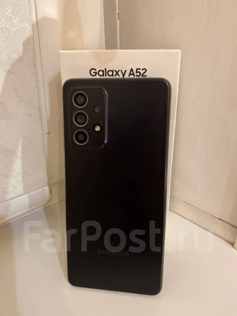 Samsung Galaxy M52 5G. �/�, 64 ��, ������, NFC ����