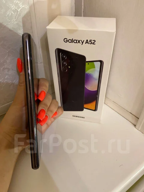 Samsung Galaxy M52 5G. �/�, 64 ��, ������, NFC ����
